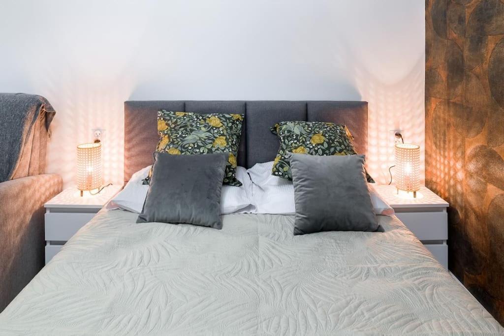 Charming Apartment In Calm And Central Area Красков Екстериор снимка