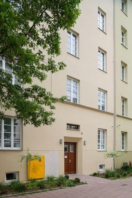 Charming Apartment In Calm And Central Area Красков Екстериор снимка